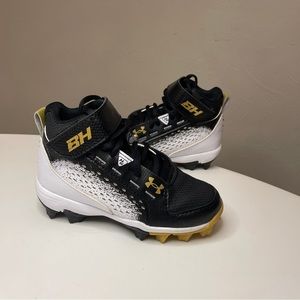 Under Armour Harper 6 Mid RM Baseball Cleats Shoes Black White - Boys Size 11K